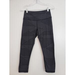(O5) Prana womens Pants Size S Capris Activewear Leggings Striped Yoga Running
